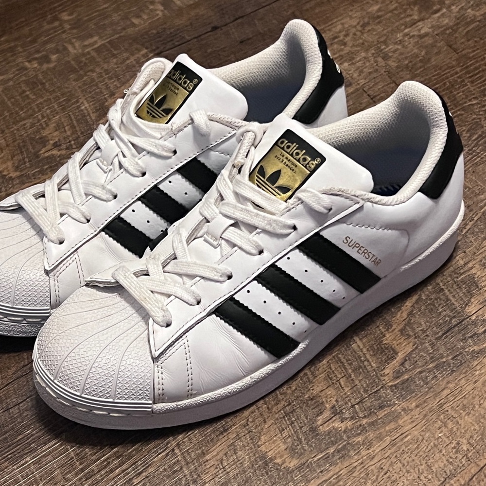 Adidas Superstar Size 5.5